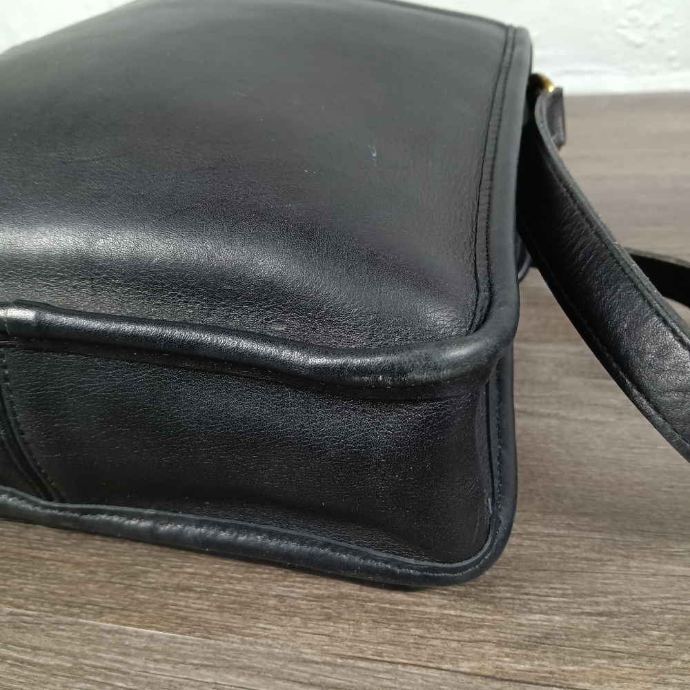 Coach Vintage City Bag #0393-325 - Picture 5 of 10